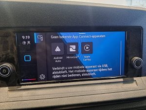 Ekran z Apple CarPlay — Volkswagen CADDY 2.0 CARGO NAP Carplay! z 2021 roku