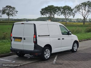 Strona pasażera z tyłu — Volkswagen CADDY 2.0 CARGO NAP Carplay! z 2021 roku