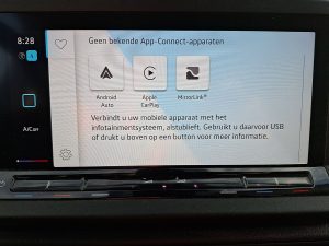 Ekran z Apple CarPlay — Volkswagen CADDY 2.0 L1 Automaat Navi NAP z 2021 roku