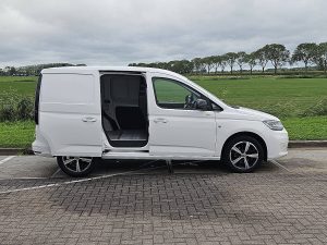 Drzwi boczne przestrzeni ładunkowej — Volkswagen CADDY 2.0 LED 1st Edition NAP! z 2021 roku