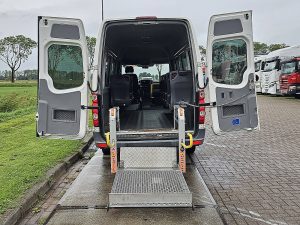 Przestrzeń ładunkowa — Volkswagen CRAFTER 2.0 L3H2 9 Pers Rolstoel z 2016 roku