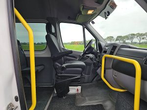 Wnętrze kabiny — Volkswagen CRAFTER 2.0 L3H2 9 Pers Rolstoel z 2016 roku