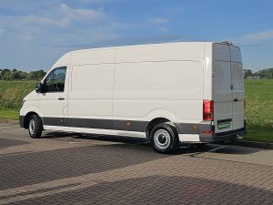 Strona kierowcy z tyłu — Volkswagen CRAFTER 2.0 L4H3 Automaat LED z 2022 roku