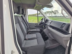 Wnętrze kabiny — Volkswagen CRAFTER 35 2.0 DUB.Cab Open-Laadbak z 2024 roku
