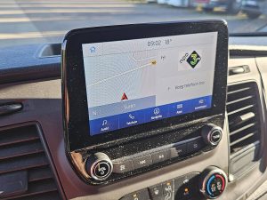 Wyposażenie specjalne wnętrza, ujęcie 3 — Volkswagen TRANSPORTER 2.0 TDI L2H1 Navi Carplay AC z 2020 roku