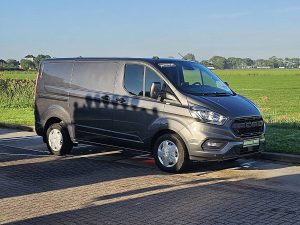 Strona pasażera z przodu — Volkswagen TRANSPORTER 2.0 TDI L2H1 Navi Carplay AC z 2020 roku