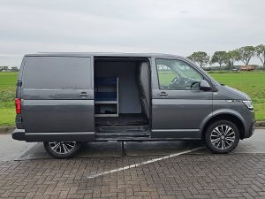 Drzwi boczne przestrzeni ładunkowej — Volkswagen TRANSPORTER 2.0 TDI T6.1 BULLI LED NAP ! z 2021 roku