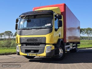 Przód pojazdu — Volvo FE 220.18 z 2018 roku