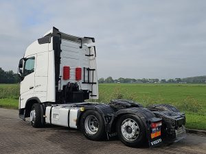 Strona kierowcy z tyłu — Volvo FH 500 6x2 Single Boogie z 2021 roku