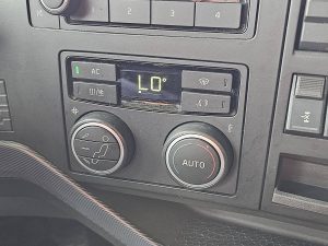 Wyposażenie specjalne wnętrza, ujęcie 4 — Volvo FH 500 globetrotter XL z 2023 roku