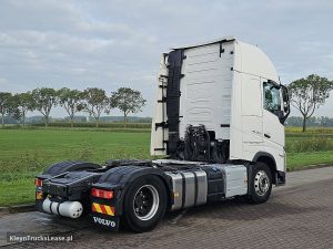 Strona pasażera z tyłu — Volvo FH 500 globetrotter XL z 2023 roku