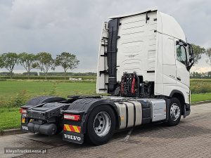 Strona pasażera z tyłu — Volvo FH 500 XL z 2022 roku
