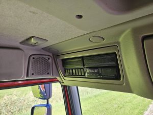 Wyposażenie specjalne wnętrza — Volvo FL 250.16 z 2020 roku