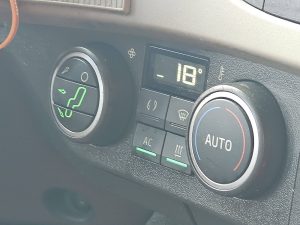 Wyposażenie specjalne wnętrza — Volvo FM 410 z 2015 roku
