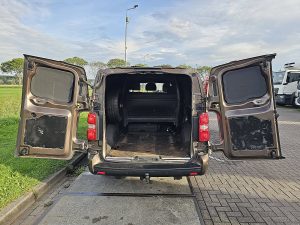 Przestrzeń ładunkowa — Citroën JUMPY 2.0 L3 XL Dubbele Cabine z 2019 roku