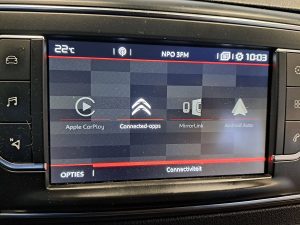 Ekran z Apple CarPlay — Citroën JUMPY 2.0 L3 XL Dubbele Cabine z 2019 roku