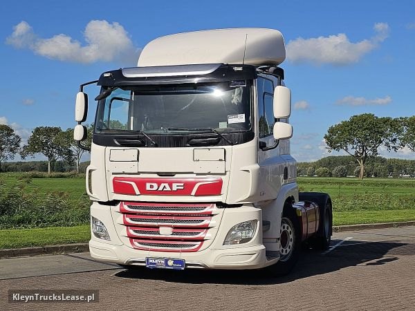 DAF CF 450 428tkm z 2021 roku, ciągnik siodłowy z zagranicy — przód pojazdu