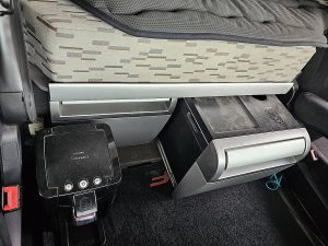 Wyposażenie specjalne wnętrza — DAF XF 460 SPACECAB ALCOA'S z 2016 roku
