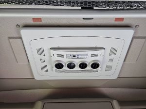 Wyposażenie specjalne wnętrza, ujęcie 3 — DAF XF 480 z 2021 roku
