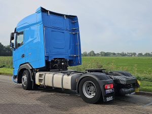 Strona kierowcy z tyłu — DAF XG 480 323tkm z 2023 roku