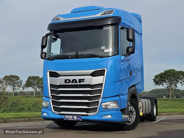 DAF XG 480 323tkm z 2023 roku, ciągnik siodłowy z zagranicy — przód pojazdu