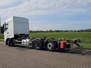 Strona kierowcy z tyłu — DAF XG 480 ZF-intarder z 2022 roku