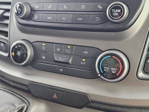 Wyposażenie specjalne wnętrza, ujęcie 2 — Ford TRANSIT 2.0 Bakwagen Laadklep! z 2023 roku