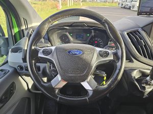 Wyposażenie specjalne wnętrza, ujęcie 3 — Ford TRANSIT 2.0 TDCI 130 DC L4 AMB. z 2018 roku