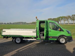 Drzwi boczne przestrzeni ładunkowej — Ford TRANSIT 2.0 TDCI 130 DC L4 AMB. z 2018 roku