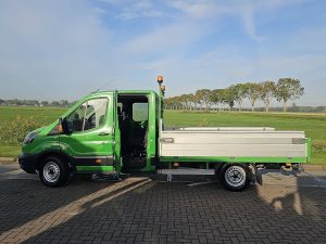 Wyposażenie specjalne — Ford TRANSIT 2.0 TDCI 130 DC L4 AMB. z 2018 roku