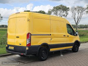 Strona pasażera z tyłu — Ford TRANSIT z 2015 roku
