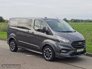 Strona pasażera z przodu — Ford TRANSIT CUSTOM 2.0 L1H1 SPORT Dub.CAb! z 2021 roku