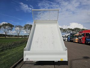 Przestrzeń ładunkowa — Iveco DAILY 35C16 3.0 160 DC KIPPER z 2024 roku
