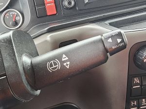 Wyposażenie specjalne wnętrza, ujęcie 3 — MAN 18.420 TGX XL 398TKM z 2019 roku