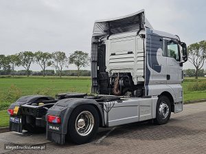 Strona pasażera z tyłu — MAN 18.420 TGX XL 398TKM z 2019 roku