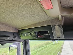 Wyposażenie specjalne wnętrza — MAN 18.420 TGX XL 398TKM z 2019 roku
