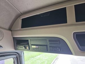 Wyposażenie specjalne wnętrza, ujęcie 2 — Mercedes-Benz ACTROS 1836 LS z 2014 roku