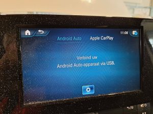 Ekran z Apple CarPlay — Mercedes-Benz CITAN 110 CDI Long Airco Mbux Eur6 z 2024 roku