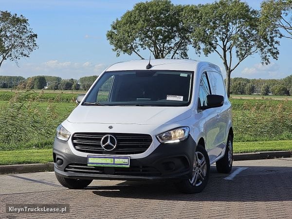 Mercedes-Benz CITAN 110 CDI Long Airco Mbux Eur6 z 2024 roku, kompaktowy dostawczak z zagranicy — przód pojazdu