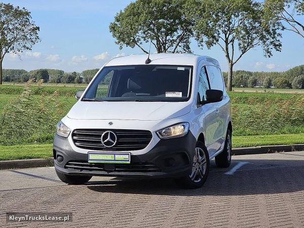 Mercedes-Benz CITAN 110 CDI Long Airco Mbux Eur6 z 2024 roku, kompaktowy dostawczak z zagranicy — przód pojazdu
