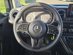Wyposażenie specjalne wnętrza — Mercedes-Benz CITAN 110 CDI Long Airco Mbux Eur6 z 2024 roku
