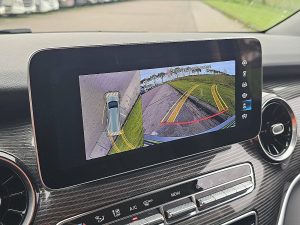 Systemy bezpieczeństwa — Mercedes-Benz EQV 300 L2 Navi 7-Persoons z 2024 roku