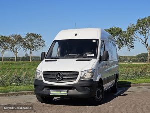 Przód pojazdu — Mercedes-Benz SPRINTER 213 z 2016 roku
