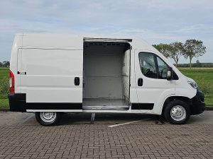Drzwi boczne przestrzeni ładunkowej — Opel MOVANO 2.2 L2H2 Airco Euro6 z 2024 roku