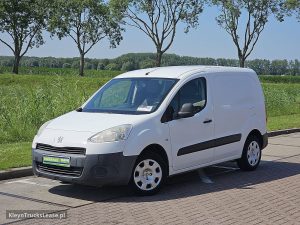 Strona kierowcy z przodu — Peugeot PARTNER 1.6 HDI Airco APK: 20-4-2027 z 2014 roku
