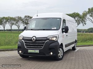 Przód pojazdu — Renault MASTER 2.3 DCI 150 RED L3H2 z 2024 roku