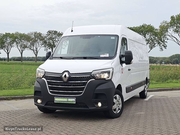 Renault MASTER 2.3 DCI 150 RED L3H2 z 2024 roku, blaszak z zagranicy — przód pojazdu