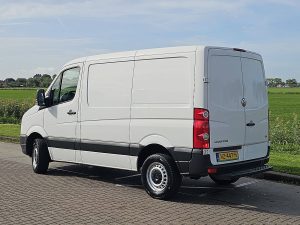 Strona kierowcy z tyłu — Volkswagen CRAFTER 35 2.0 z 2016 roku
