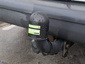 Hak holowniczy — Volkswagen TRANSPORTER 2.0 TDI L2 140Pk z 2013 roku