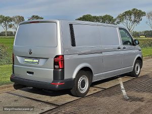 Strona pasażera z tyłu — Volkswagen TRANSPORTER 2.0 TDI L2H1 LED Navi Autom. z 2021 roku
